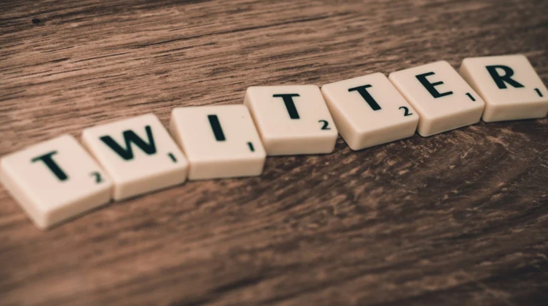 How to Delete Twitter Account?