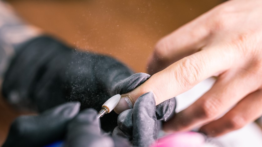 How to Remove Gel Nail Polish?