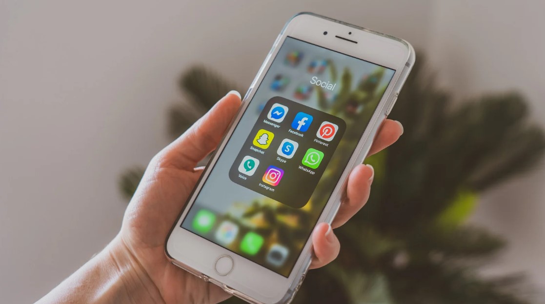 How to Hide Apps on iPhone? | Easy Steps